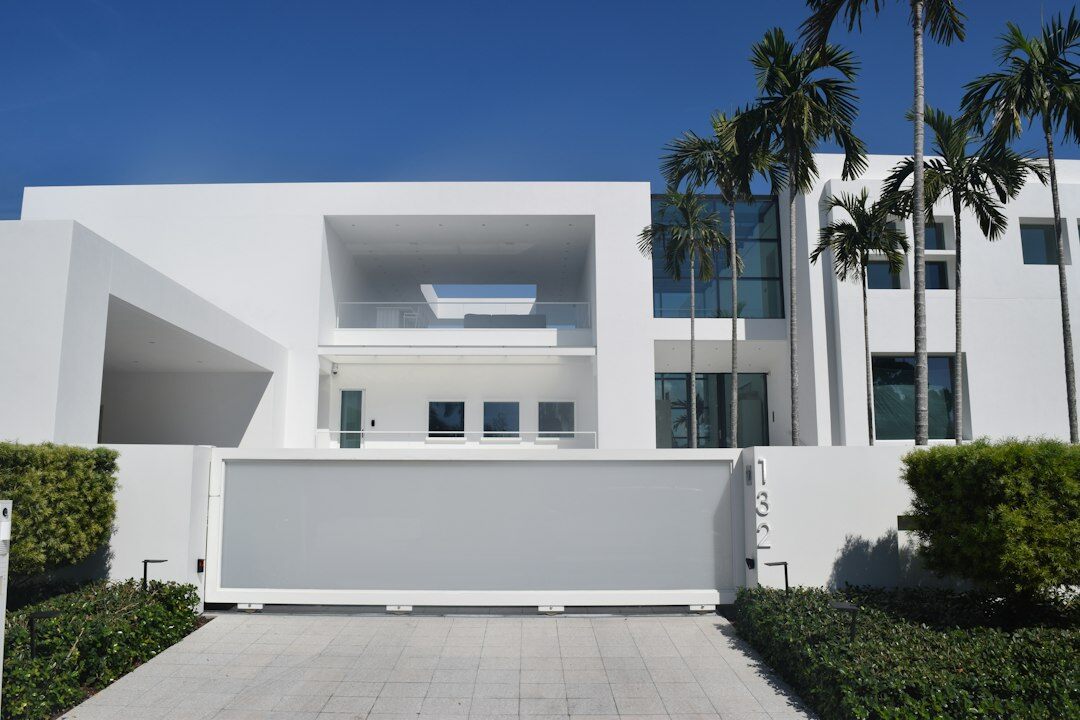 celebrity villa exterior