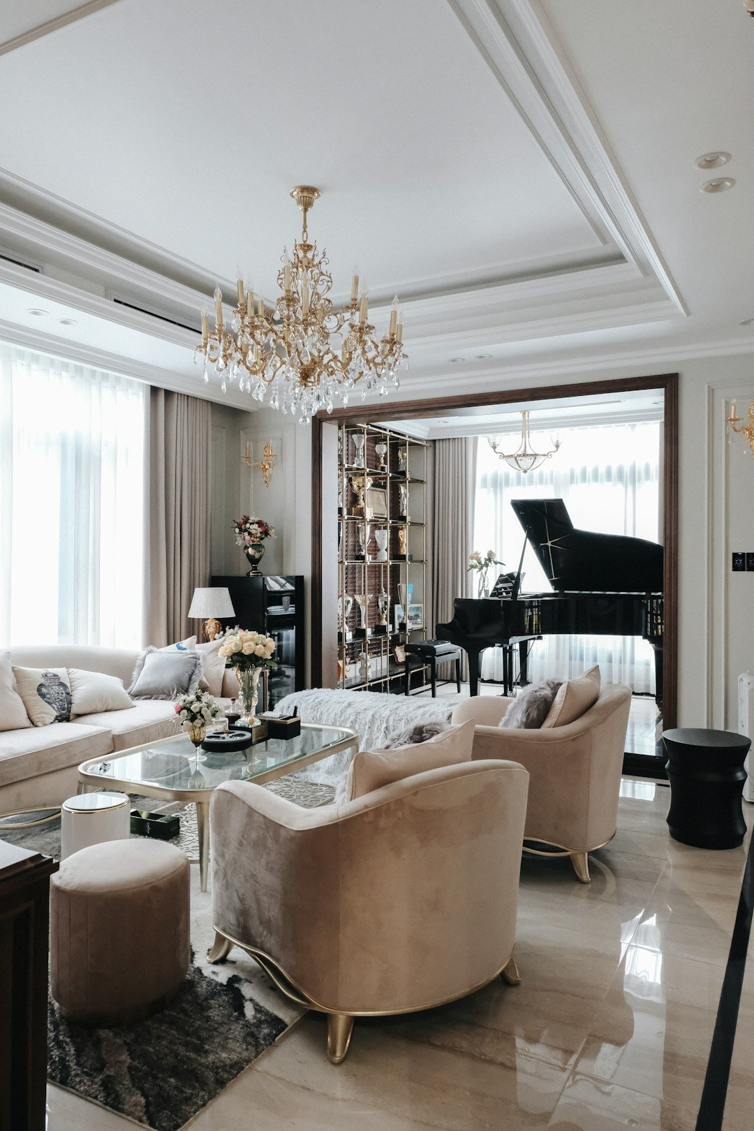 celebrity house bedroom